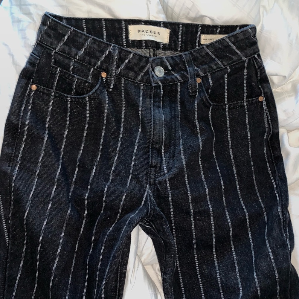 Pacsun mom jeans